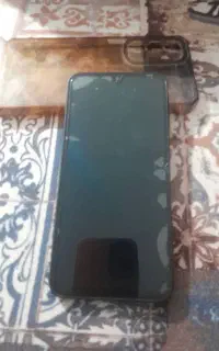 سلام یه عدد گوشی درحد نونو