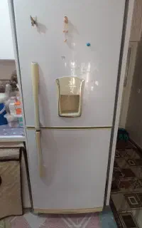 یخچال فریزر هانیزان سالم