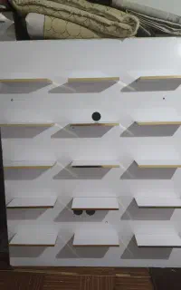 قفسه چوبی