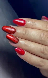 با کاشت ناخن ژلیش رو رایگان با ناخنت ست کن