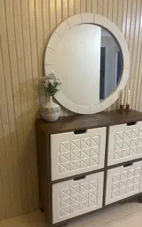 جاکفشی و آینه گرد