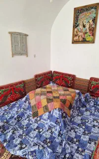 خانم هستم بی حاشیه سرایدار میشم