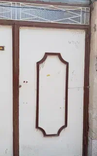 درب حیاط وسالن