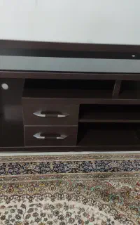 میز تلویزیون کاملا سالم