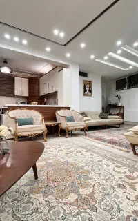 نیم طبقه بلوار خامنه ای سمت فضیلت