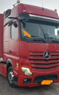 راننده تریلی مدارک کامل
