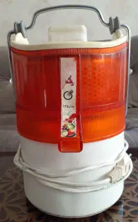 آبمیوه گیر
