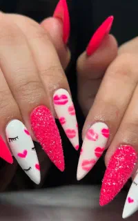 اموزش‌کاشت ناخن و مژه