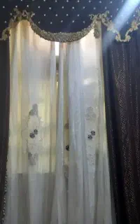 پرده مخمل وحریر همراه کتیبه