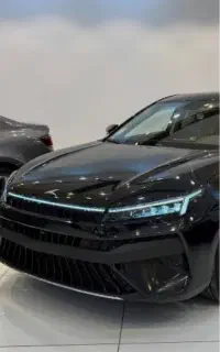 کی ام سی j7