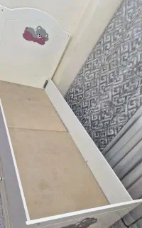 تخت نوجوان تمام mdf در حد نو با تشک