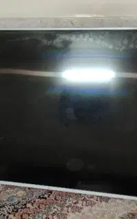 تلوزیون 65اینچ شکسته