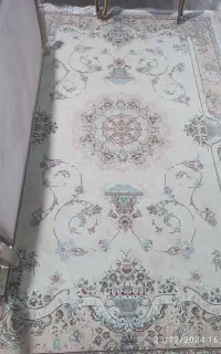 فرش ۴ متری