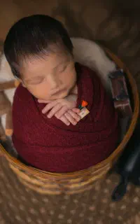 عکاسی تخصصی و بازی محور نوزاد و کودک وباردار