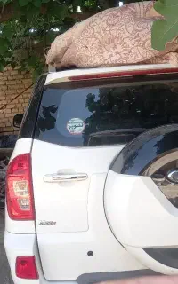 ماشین ام وی ام x33