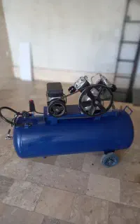 پمپ باد ۲۵۰ لیتری
