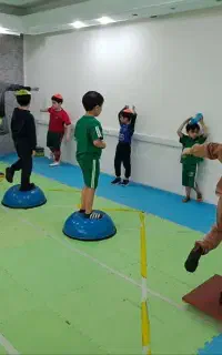 کلاس تخصصی تعادل و مهارت‌های حرکتی کودکان