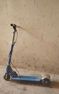 اسکوتر تمیز سالم