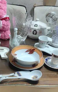 ظروف اشپزخونه و لوازم‌خانه