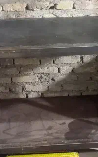 میز کار فلزی بسیار محکم و مقاوم  نو می باشد