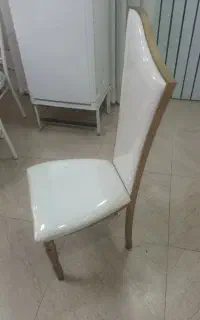 صندلی لنگرود