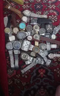 فروش ۳۵ عدد ساعت قدیمی