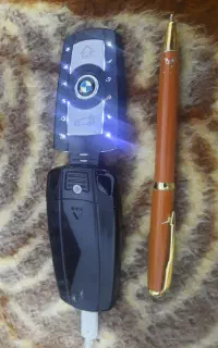 گوشی تاشو طرح سویچ