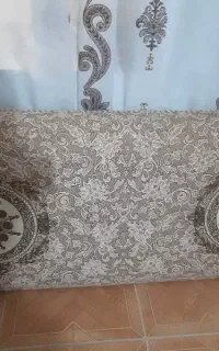 پشتی سلطنتی