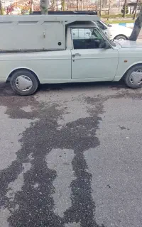 اسباب کشی وحمل بار با پیکان وانت نیسان با کارگر