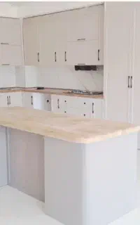 کابینت کمد دیواری درب چوبی به صورت نقد و اقساط