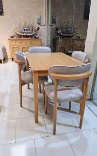 میز غذاخوری