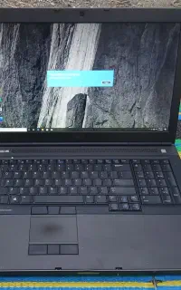 لپتاپ i7 با 4 گیگ گرافیک تخصصی، رم 16 و ssd