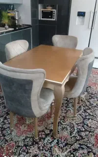 میز ناهار خوری چهار نفره