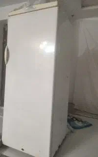 یخچال پارس روشن وسالم نشتارود