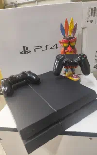 کنسول بازی PS4 در حد نو (کپی خور)