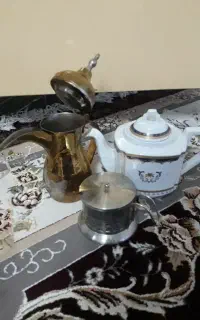 دله و قوری و قندون