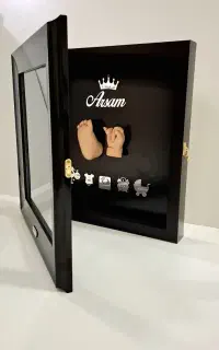 تندیس کودک و بزرگسال