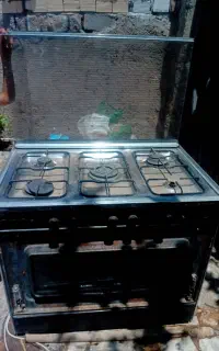 یک گاز بفروش میرسد