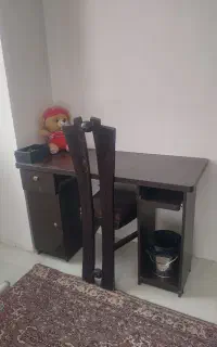 میز تحریر بدون خط و خش...نونو