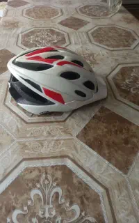 کلاه دوچرخه سواری جایینت