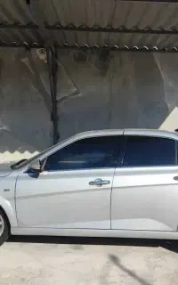 دنا پلاس اتومات توربو مدل ۱۴۰۰ شاسی عقب چپ خوردگی