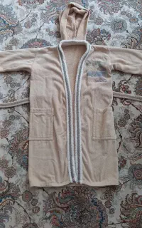 حوله حمام.کودک