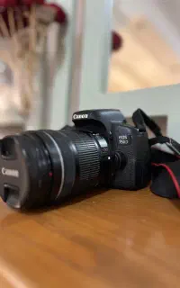 دوربین کنون 750d با لنز ۱۳۵-۱۸
