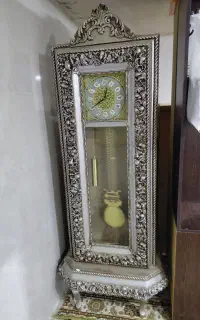 ساعت ایستاده