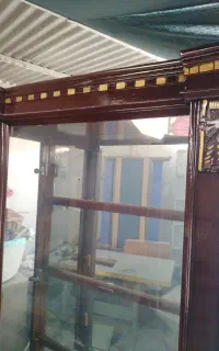 ویترین چوبی