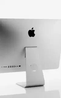 ال این وان اپل مدل A1418