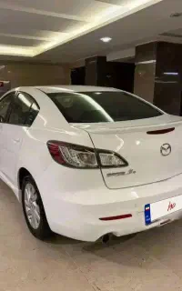 دو دستگاه مزدا استثنایی