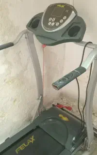 تردمیل خانگی داری صفحه نمایش