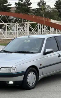 پژو 405