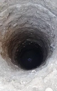 چاه کن و شالده کن ماهر با پیکور